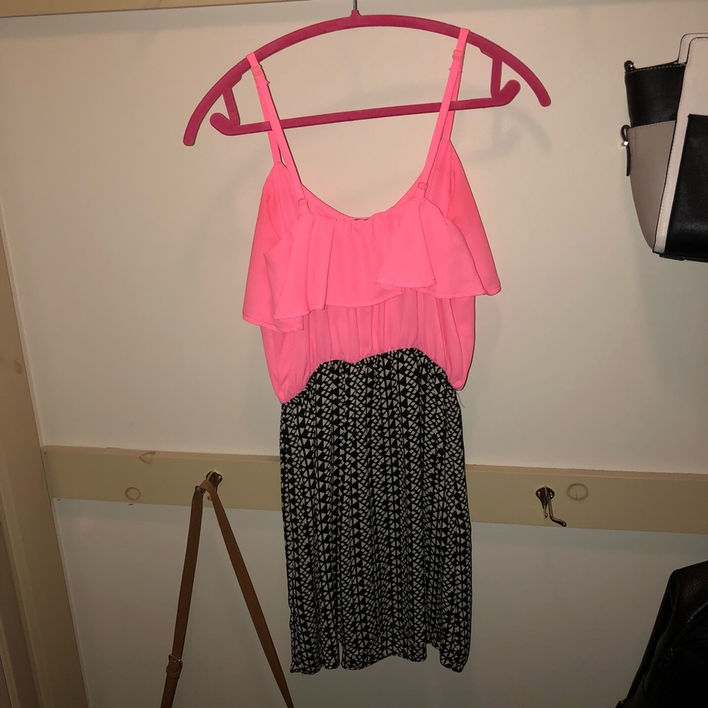 Two Tone Mini Dress - Picture 2 of 3